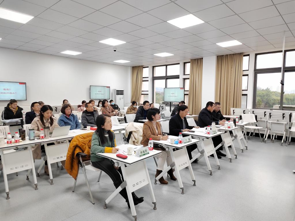 美女的隐藏部位是什么图片