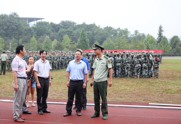 美女的隐藏部位是什么图片