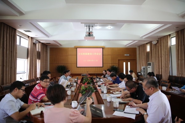 美女的隐藏部位是什么图片