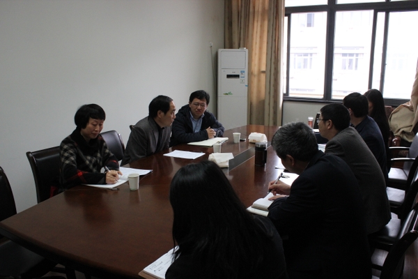 美女的隐藏部位是什么图片