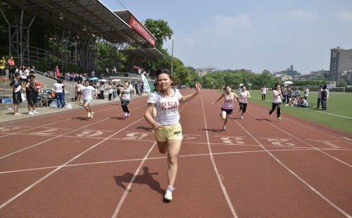 美女的隐藏部位是什么图片