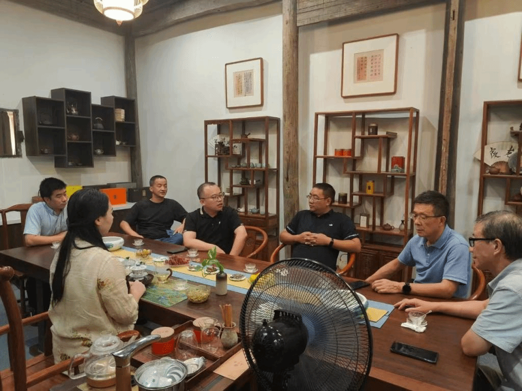 美女的隐藏部位是什么图片