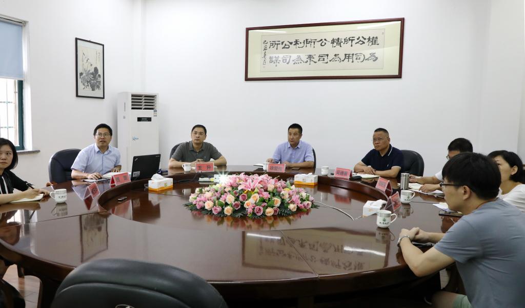 美女的隐藏部位是什么图片