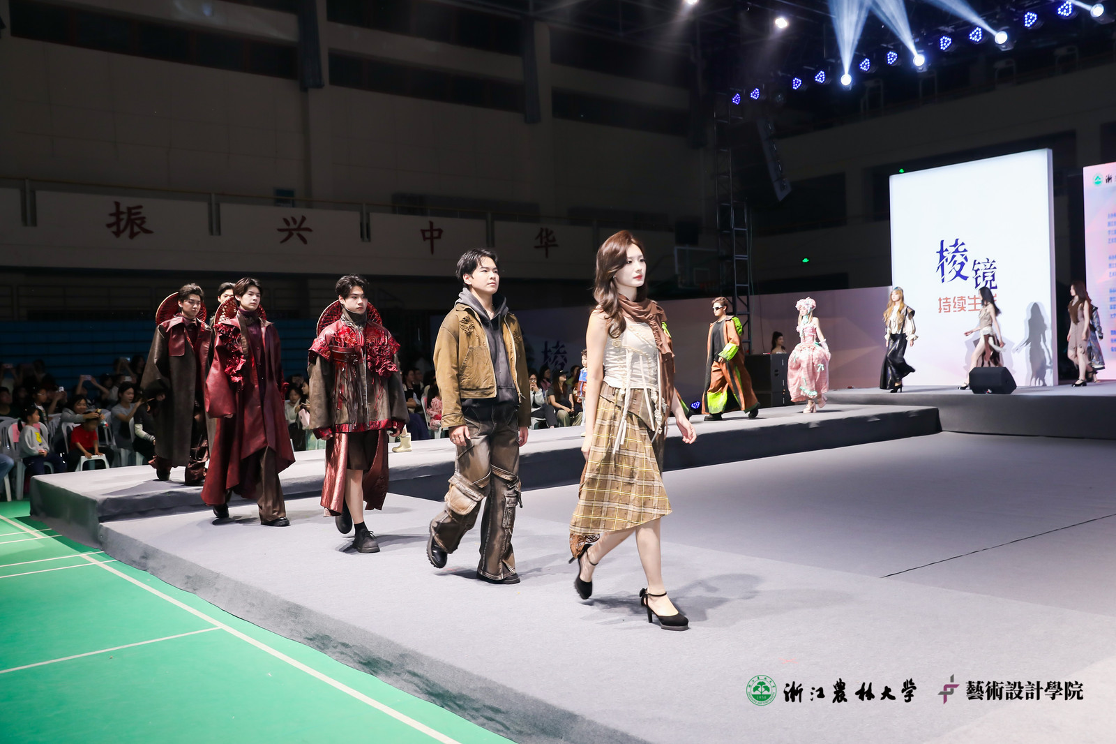 美女的隐藏部位是什么图片
