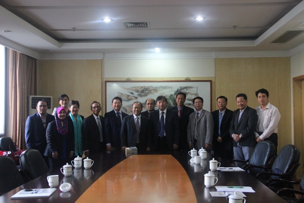 美女的隐藏部位是什么图片