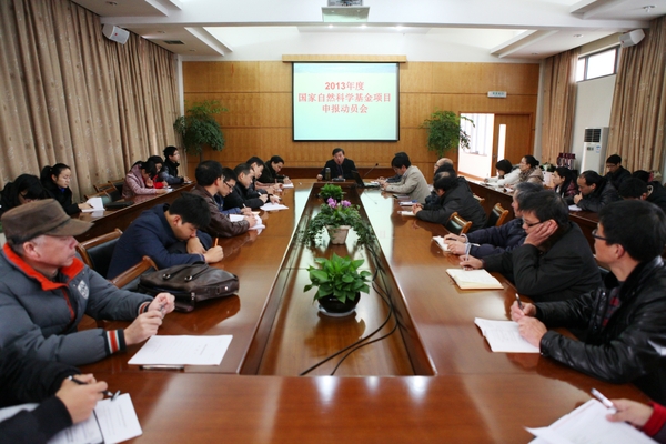 美女的隐藏部位是什么图片