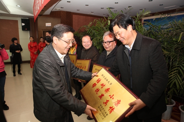 美女的隐藏部位是什么图片