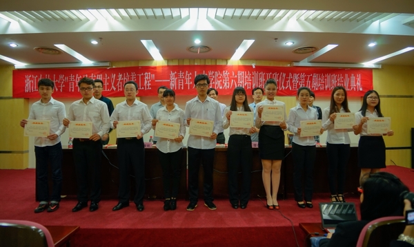 美女的隐藏部位是什么图片