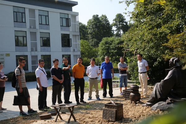 美女的隐藏部位是什么图片