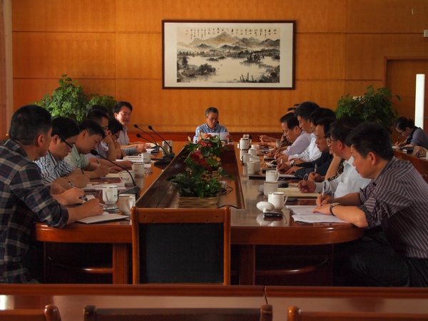 美女的隐藏部位是什么图片