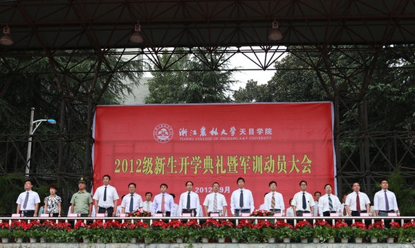 美女的隐藏部位是什么图片