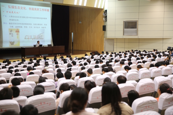 美女的隐藏部位是什么图片