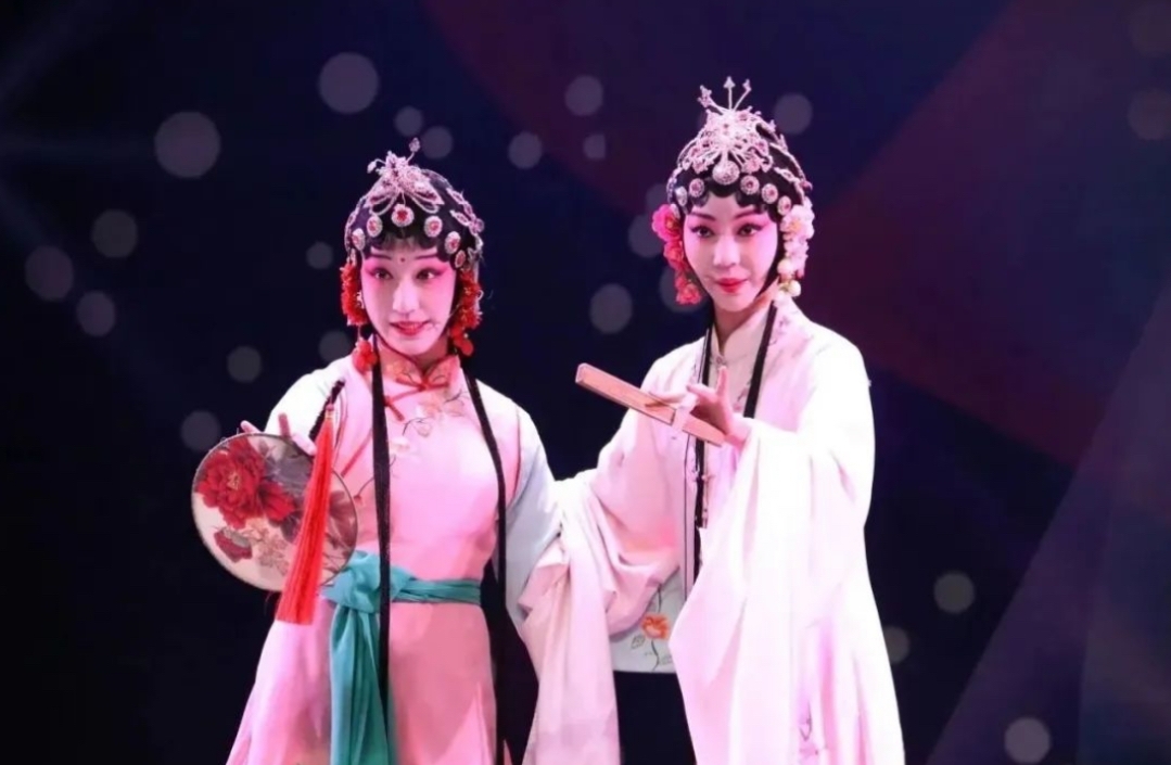美女的隐藏部位是什么图片