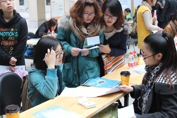 美女的隐藏部位是什么图片