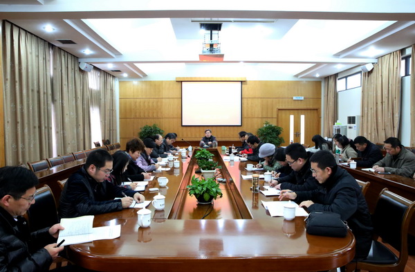 美女的隐藏部位是什么图片