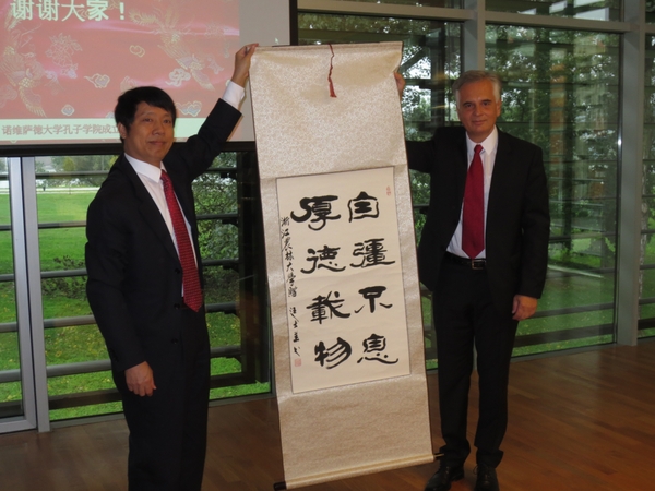 美女的隐藏部位是什么图片