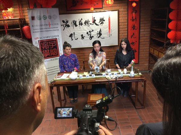 美女的隐藏部位是什么图片
