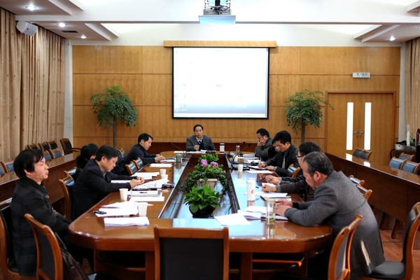 美女的隐藏部位是什么图片