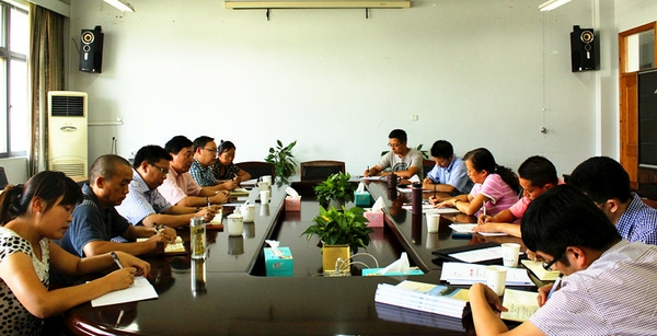 美女的隐藏部位是什么图片