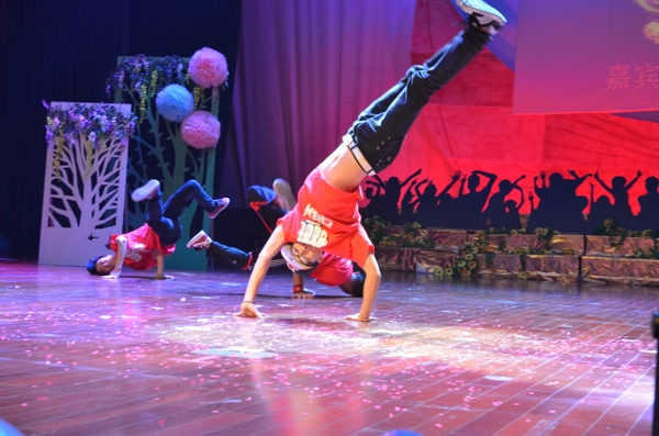 美女的隐藏部位是什么图片