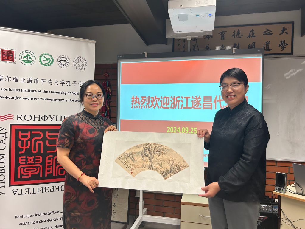 美女的隐藏部位是什么图片