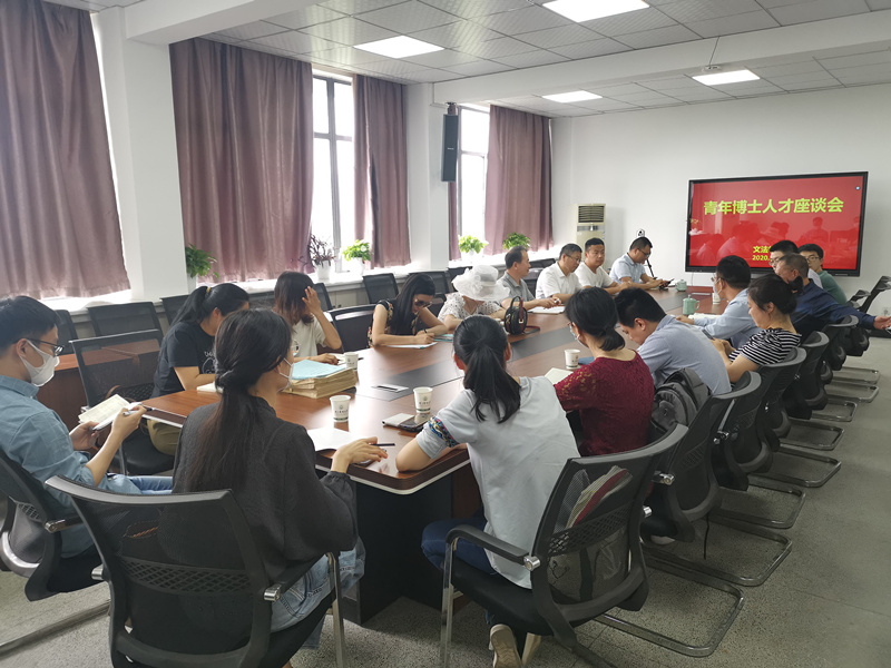 美女的隐藏部位是什么图片