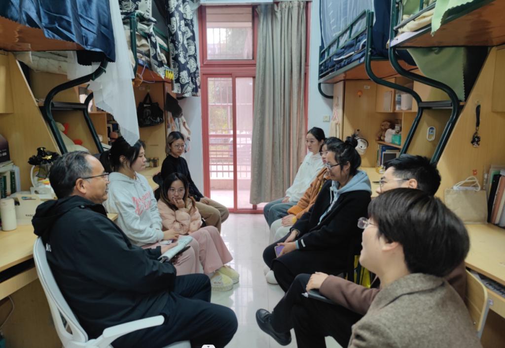 美女的隐藏部位是什么图片