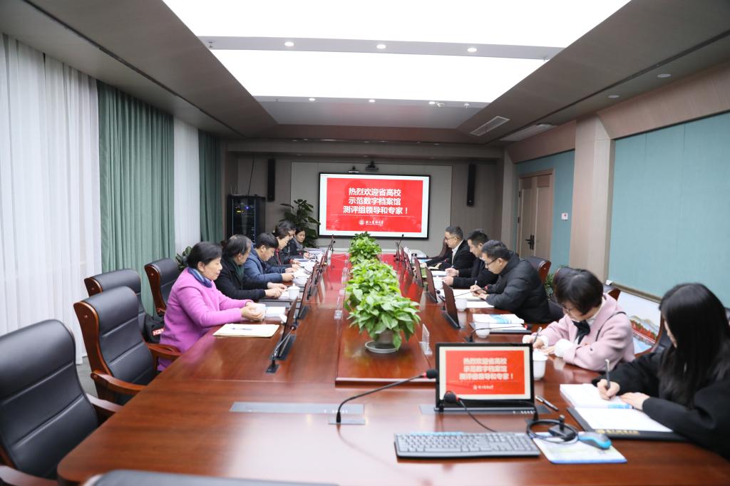 美女的隐藏部位是什么图片