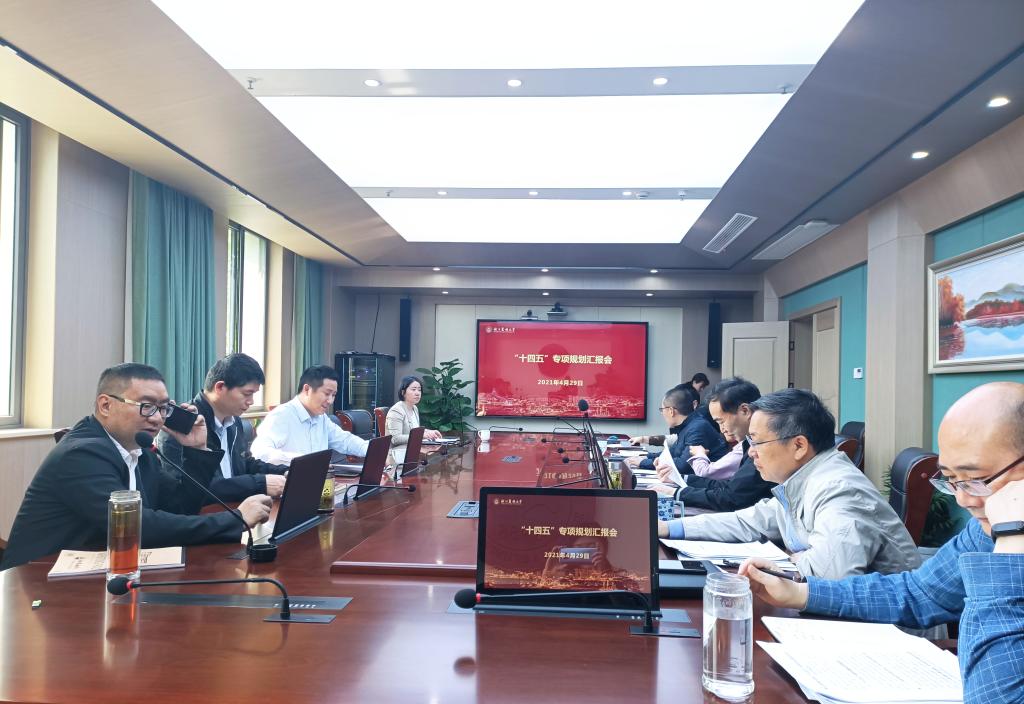 美女的隐藏部位是什么图片