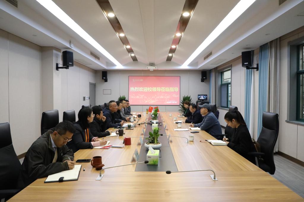 美女的隐藏部位是什么图片