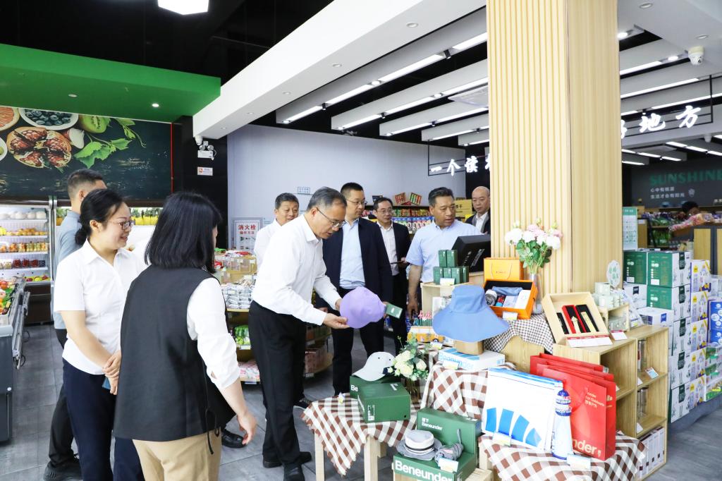 美女的隐藏部位是什么图片