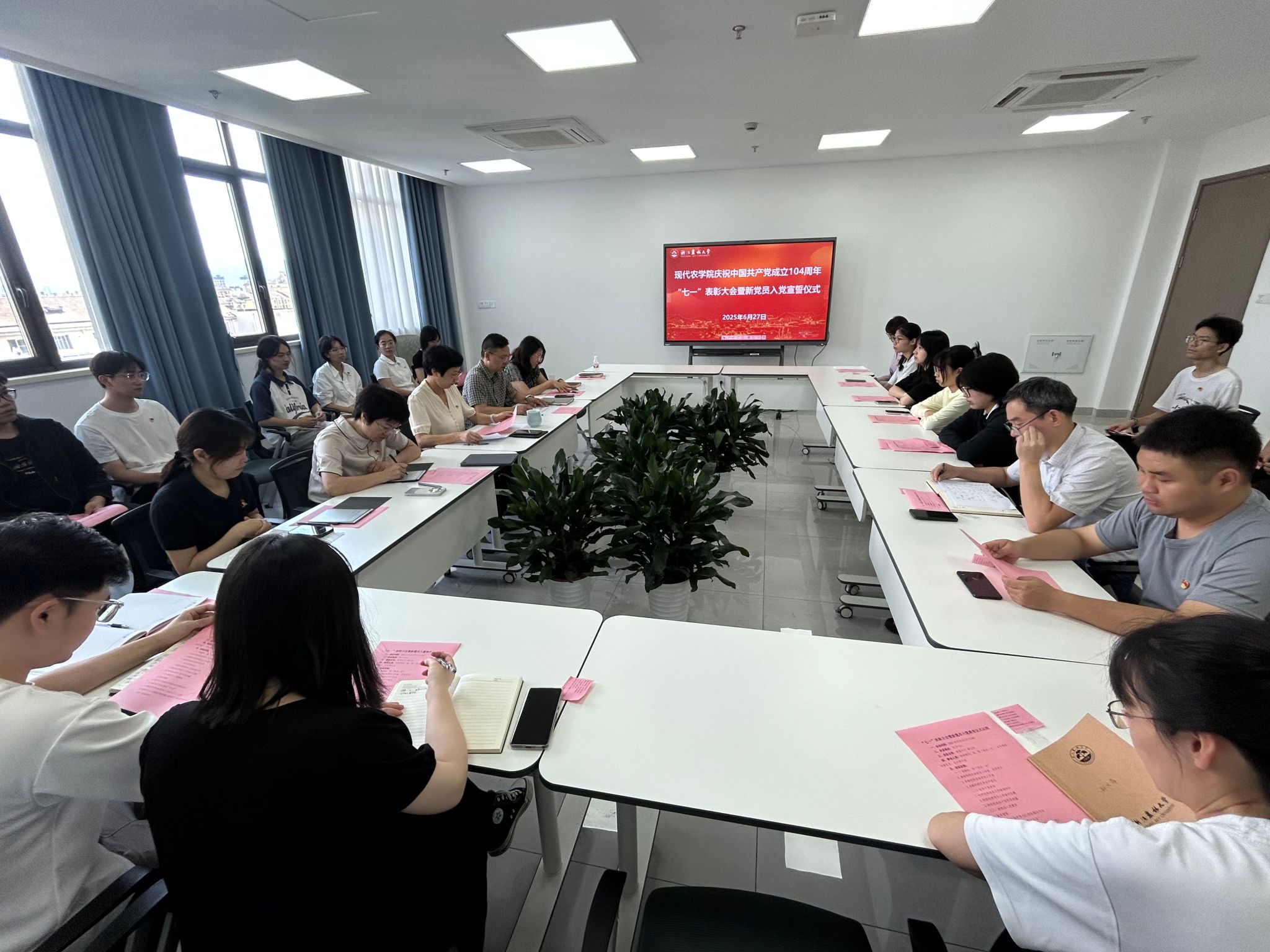 美女的隐藏部位是什么图片