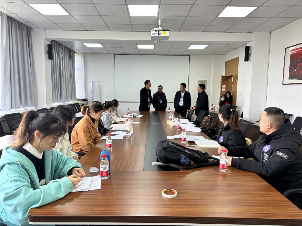 美女的隐藏部位是什么图片