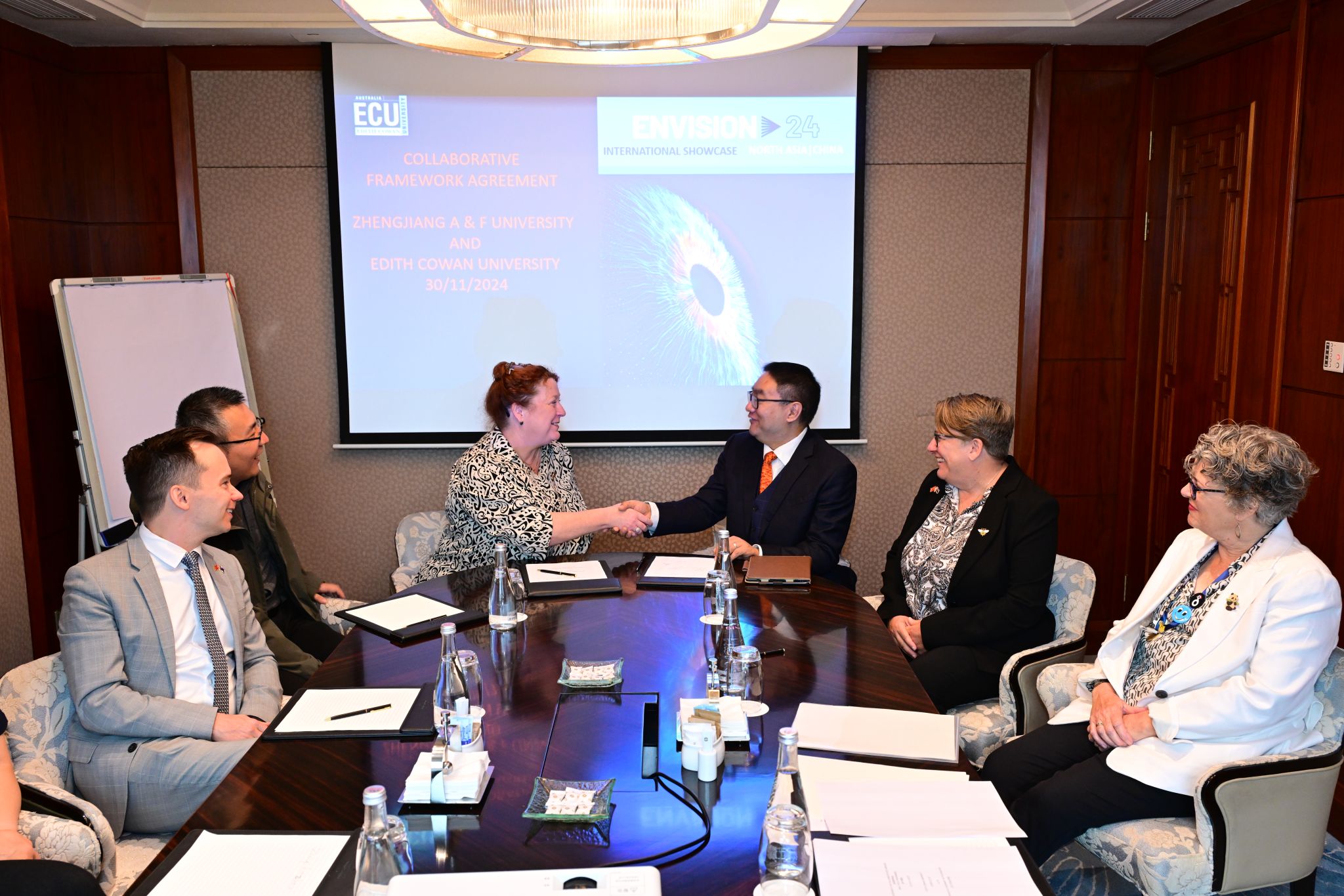 美女的隐藏部位是什么图片