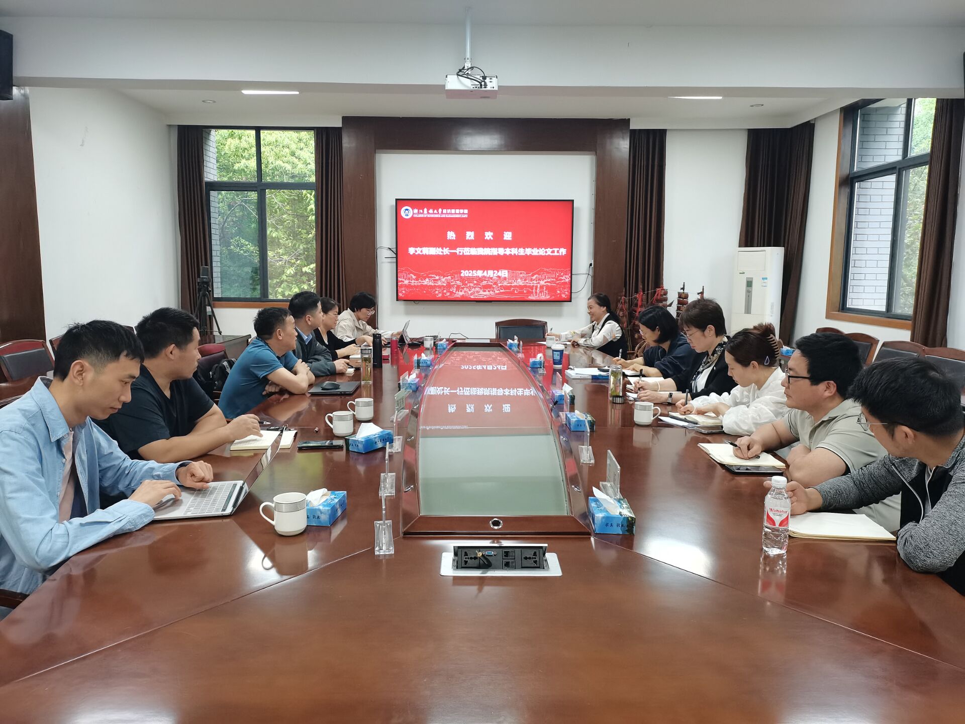 美女的隐藏部位是什么图片