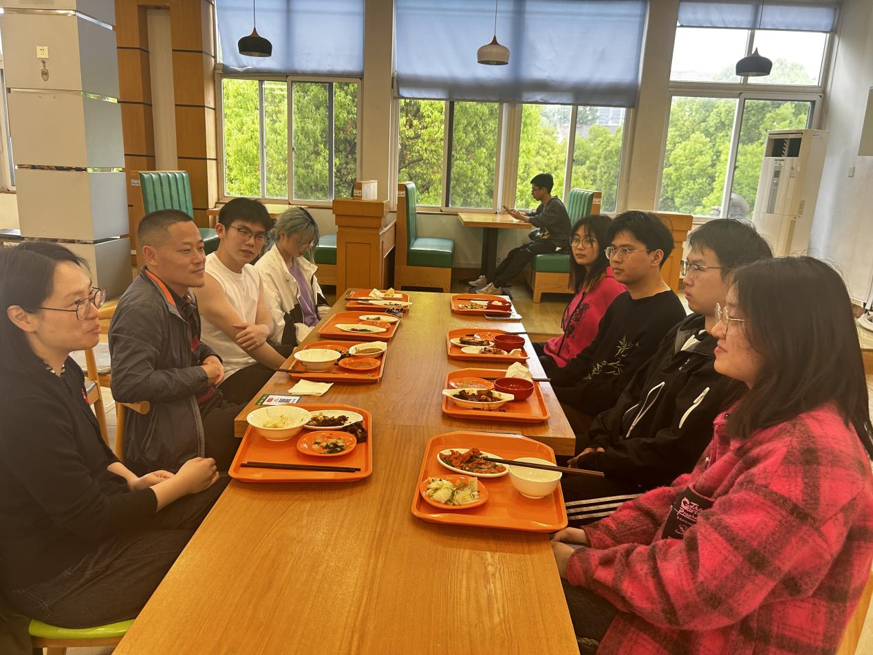 美女的隐藏部位是什么图片