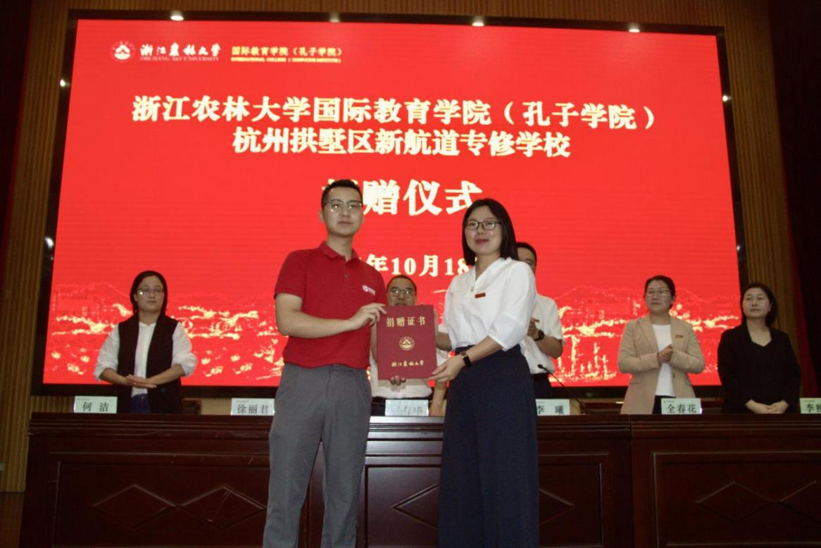 美女的隐藏部位是什么图片