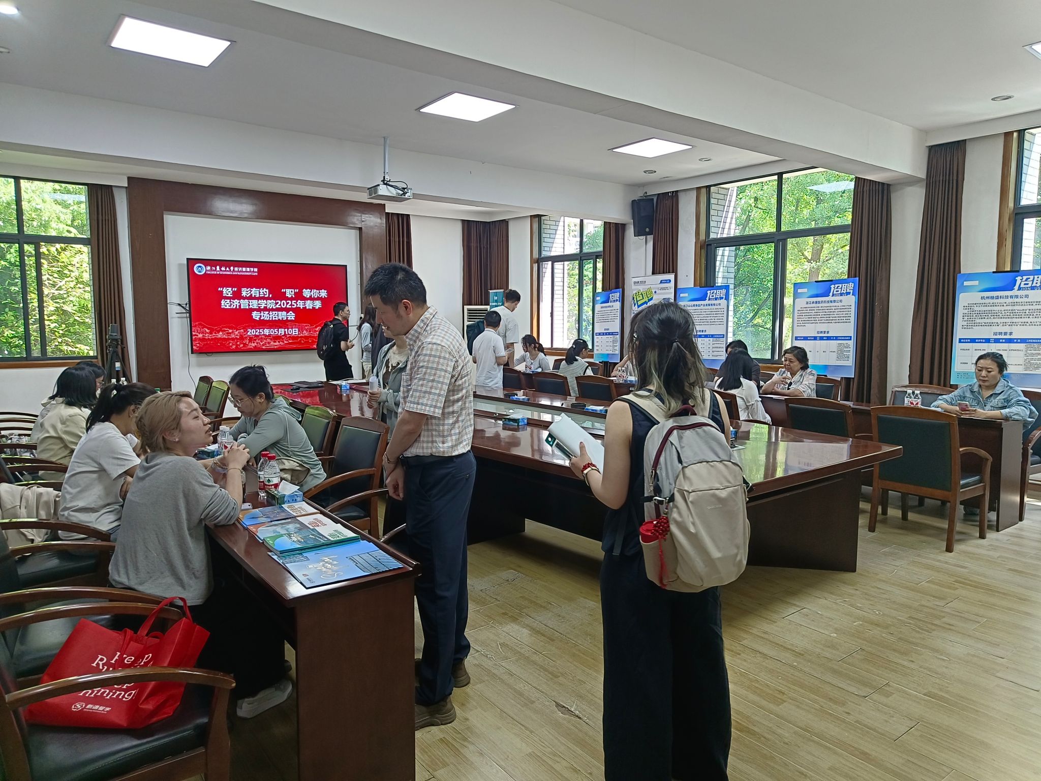 美女的隐藏部位是什么图片