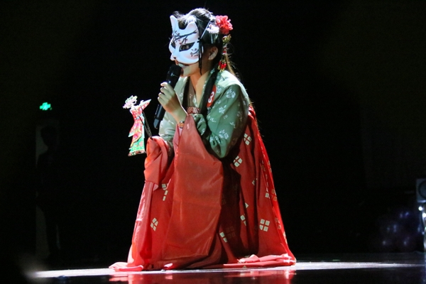 美女的隐藏部位是什么图片