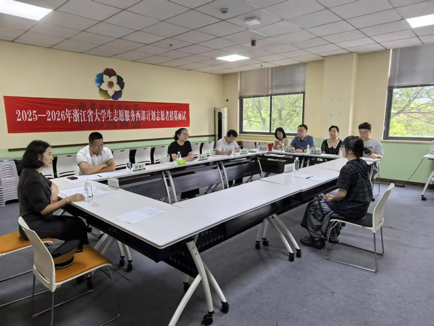 美女的隐藏部位是什么图片