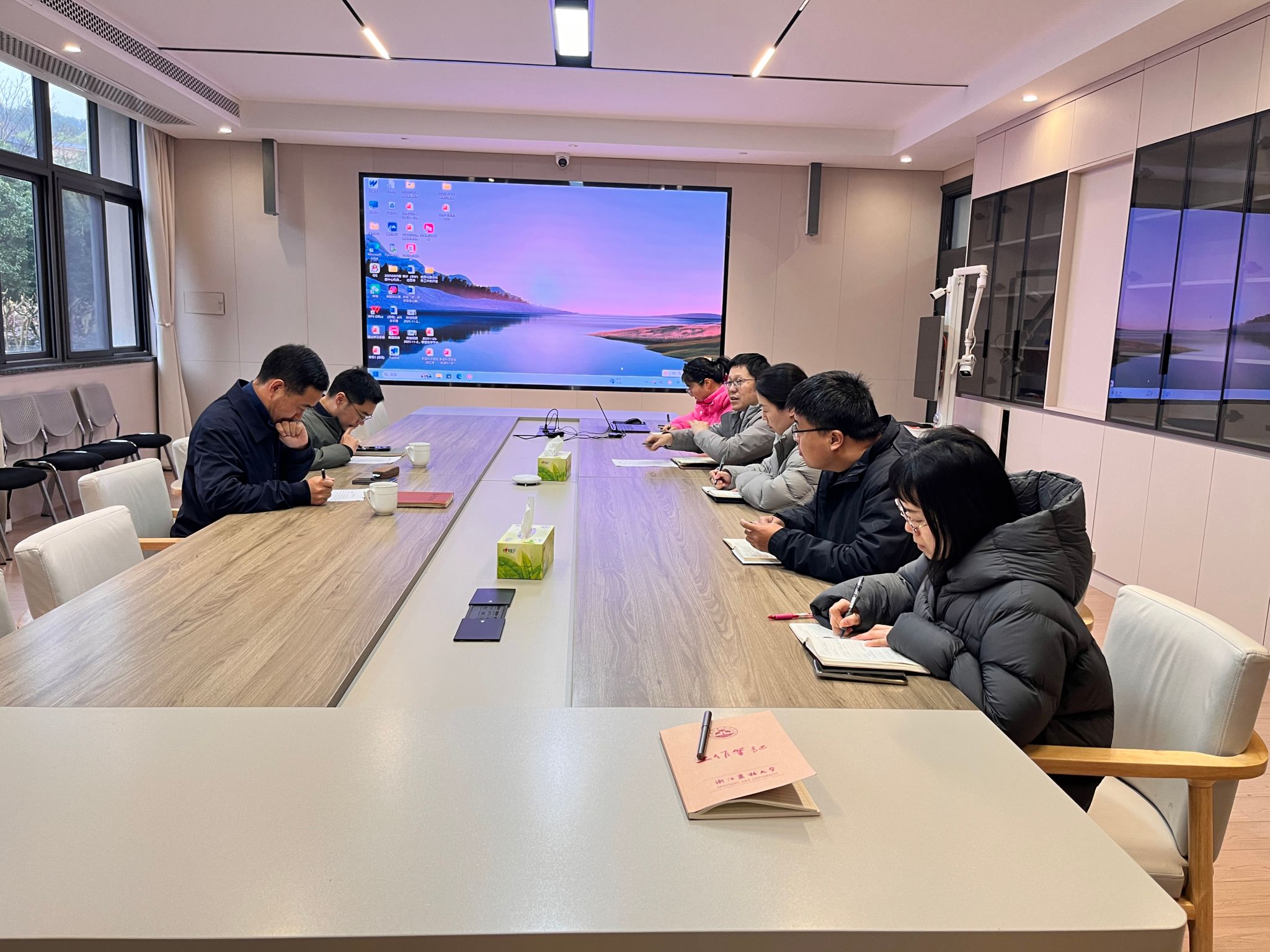 美女的隐藏部位是什么图片